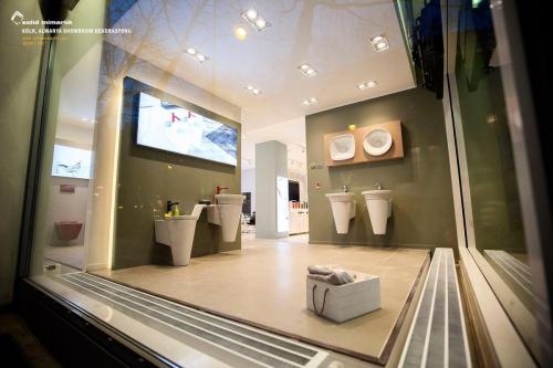 ECA SEREL KÖLN SHOWROOM#fuarstand #internationalfairdesing #mimari #içmimari #expo #messe #fuar #stand #ofis #villa # mağaza #showroom #dekorasyon #proje #uygulama #köln #germany #eca #serel