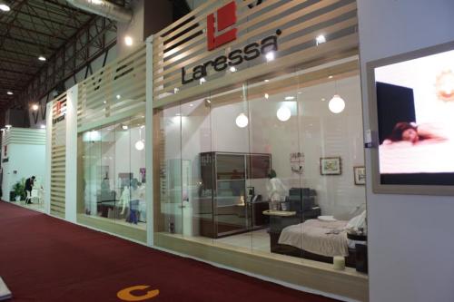Laressa mobilya mobilya fuarı#fuarstand #internationalfairdesing #mimari #içmimari #expo #messe #fuar #stand #ofis #villa # mağaza #showroom #dekorasyon #proje #uygulama #yapifuari #imob