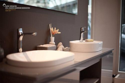 ECA SEREL KÖLN SHOWROOM#fuarstand #internationalfairdesing #mimari #içmimari #expo #messe #fuar #stand #ofis #villa # mağaza #showroom #dekorasyon #proje #uygulama #köln #germany #eca #serel