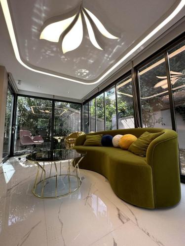 ESTEDORE Güzellik Merkezi#fuarstand #internationalfairdesing #mimari #içmimari #expo #messe #fuar #stand #ofis #villa # mağaza #showroom #dekorasyon #proje #uygulama #estedore #guzellikmerkezi
