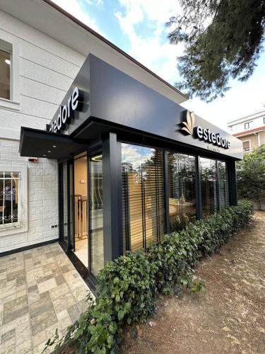 ESTEDORE Güzellik Merkezi#fuarstand #internationalfairdesing #mimari #içmimari #expo #messe #fuar #stand #ofis #villa # mağaza #showroom #dekorasyon #proje #uygulama #estedore #guzellikmerkezi
