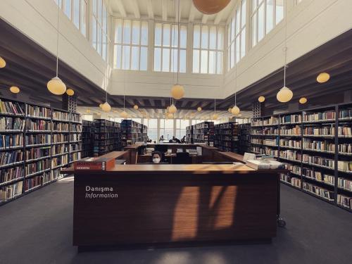 mimar-sinan-universitesi-kutuphanekütahya seramik unicera fuarı #fuarstand #internationalfairdesing #mimari #içmimari #expo #messe #fuar #stand #ofis #villa # mağaza #showroom #dekorasyon #proje #uygulama #yapifuari #imob #motosikletfuari #fair #exhibition #ahsapstand #modulerstand #banka #sube #villadekorasyon #showroomdekorasyon #uluslararasi #design #içmimar #fairdesign #unicera #kutahyaseramik #mimarsinanüniversitesi #güzelsanatlar #kütüphane